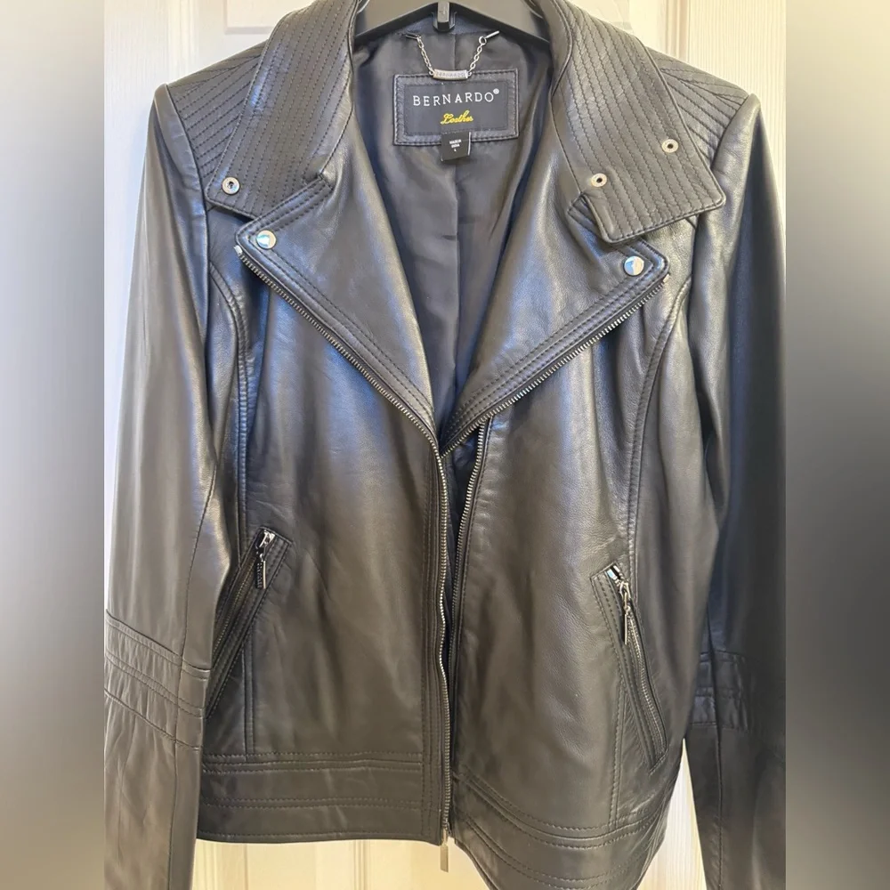 Brand New Women's Black Leather Moto Jacket - Picture 3 of 12